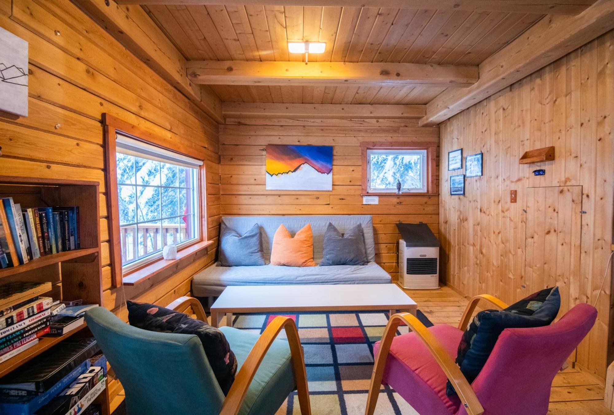 Tagish Little Atlin Lodge מראה חיצוני תמונה
